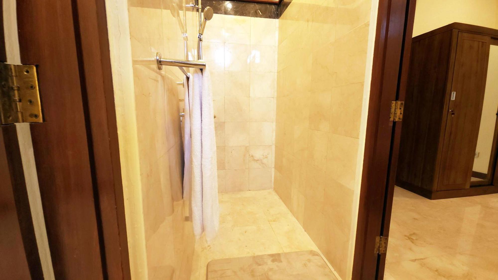 Bali Emerald Apartments Sanur  Bagian luar foto
